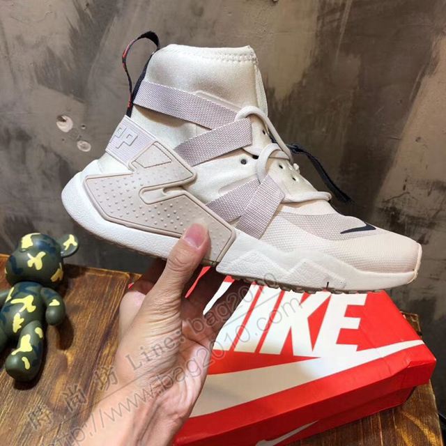 Nike男鞋 耐克高幫鞋 耐克華萊士機能風運動跑鞋 男女同款 AQ2802-002  hdx13165